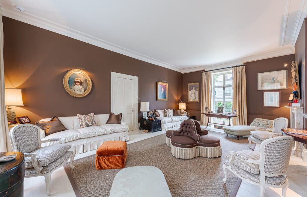 Copyright R3 Photography Ltd.