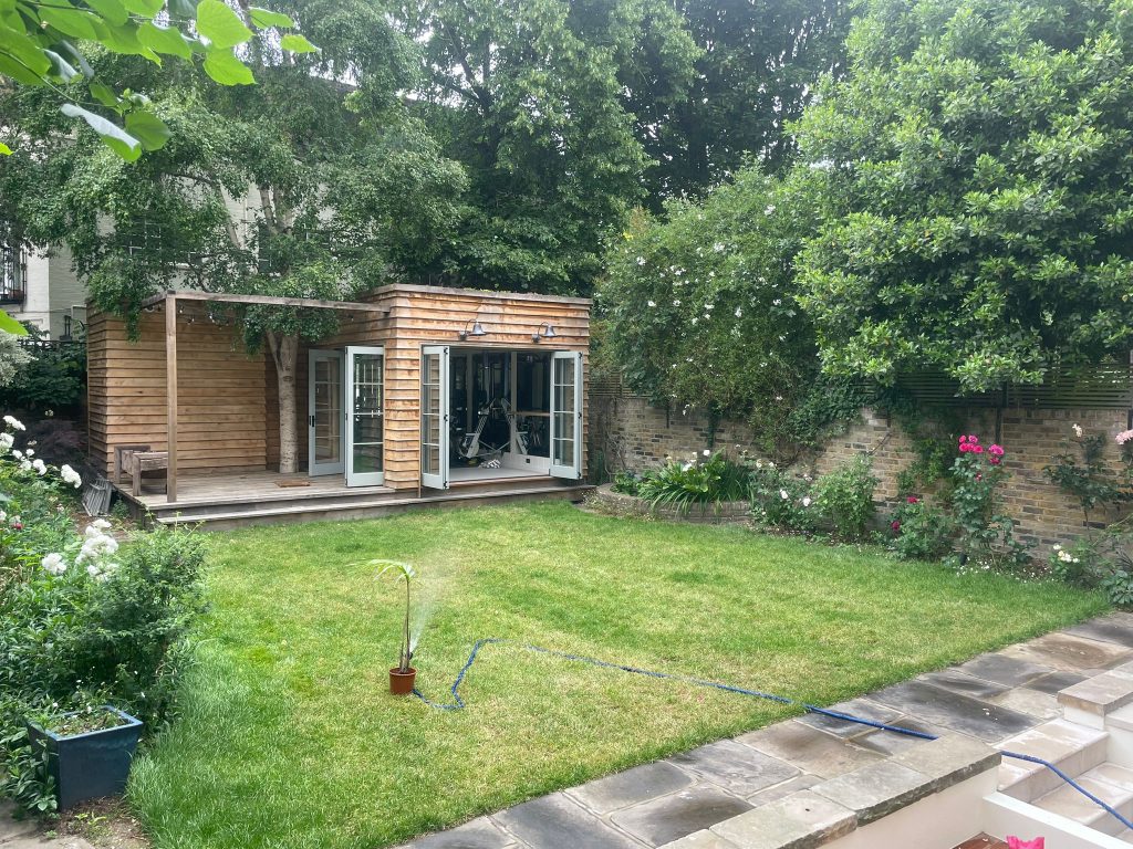 WhatsApp Image 2025 06 03 at 12.19.32 862fb154ALBERT SQUARE VICTORIAN SHOOT LOCATION WITH A MODERN TWIST