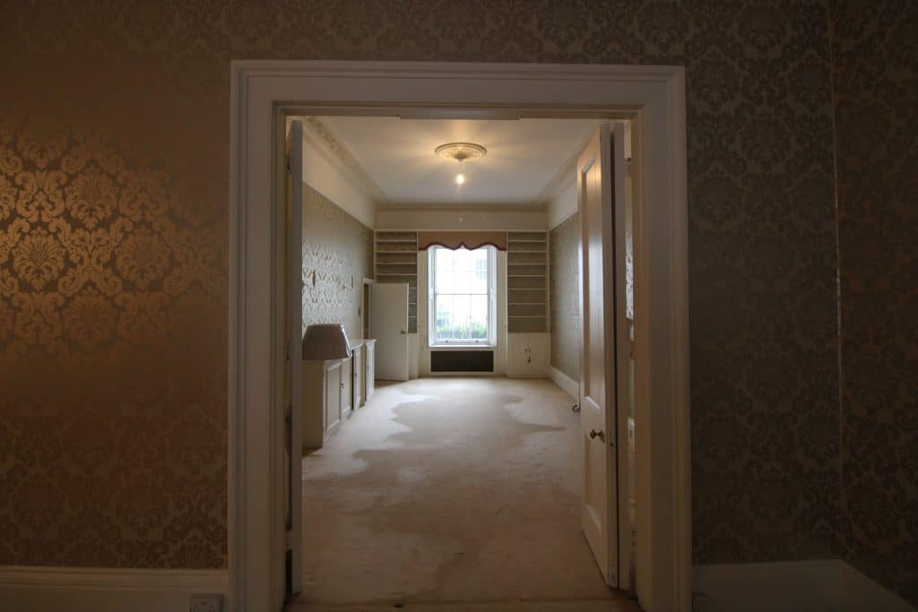 ONSLOW-VACANT-TOWNHOUSE-CENTRAL-LONDON