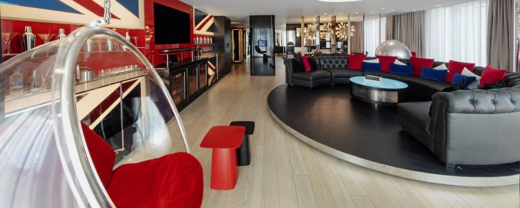 W HOTEL central london modern hotel shoot location diverse spaceE Wow Suite 2