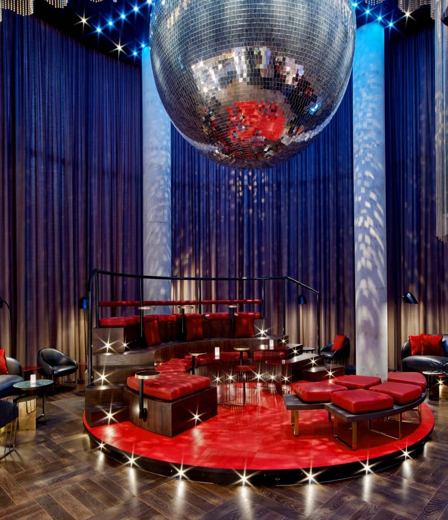 W HOTEL central london modern hotel shoot location diverse spaceRevolve (2)