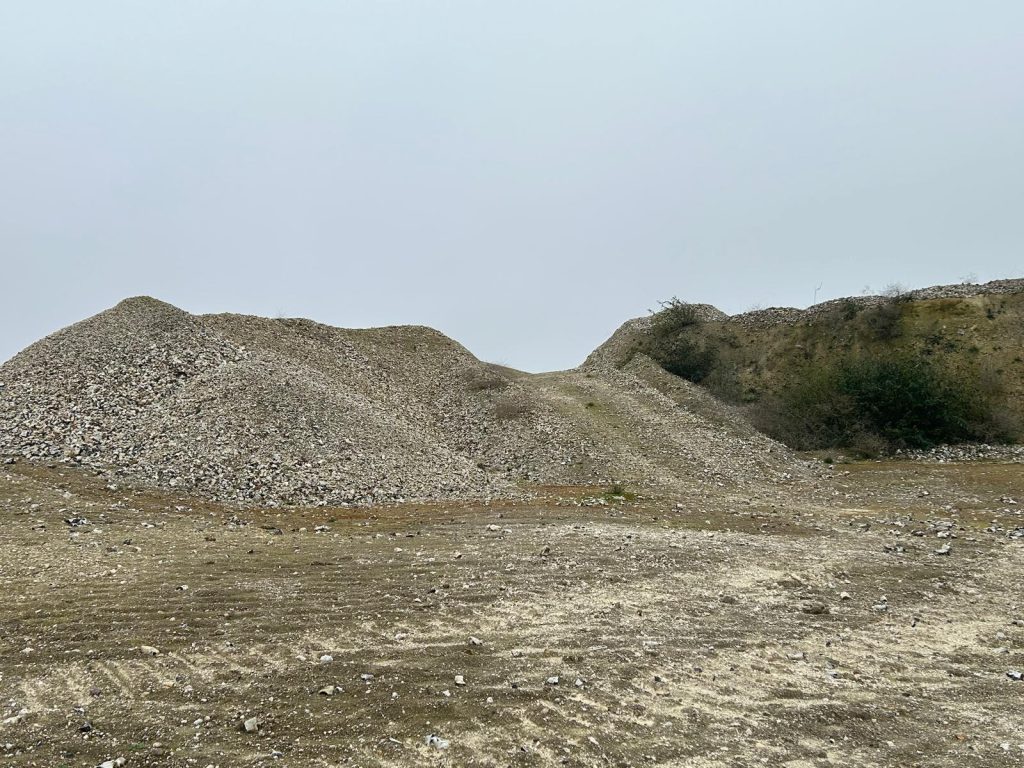 WhatsApp Image 2025 07 17 at 08.12.21 (2)THE QUARRY Quarry shoot location just outside the M25