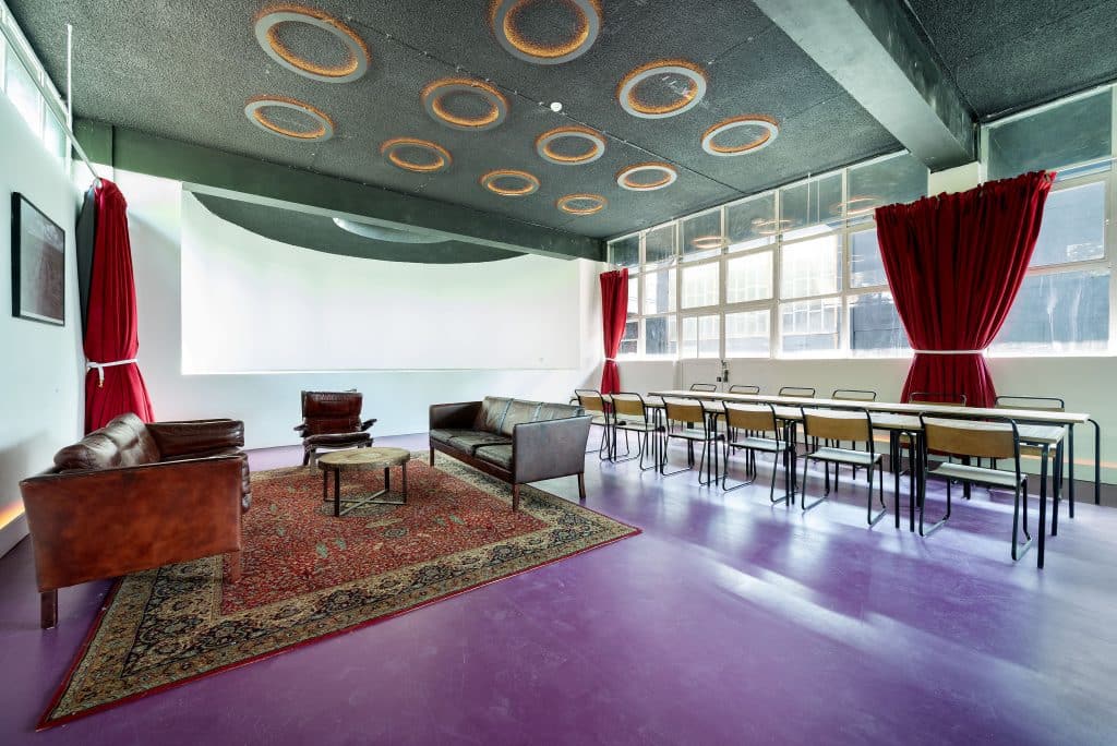 BETHNAL GREEN colourful unique studio spaces shoot location london p33