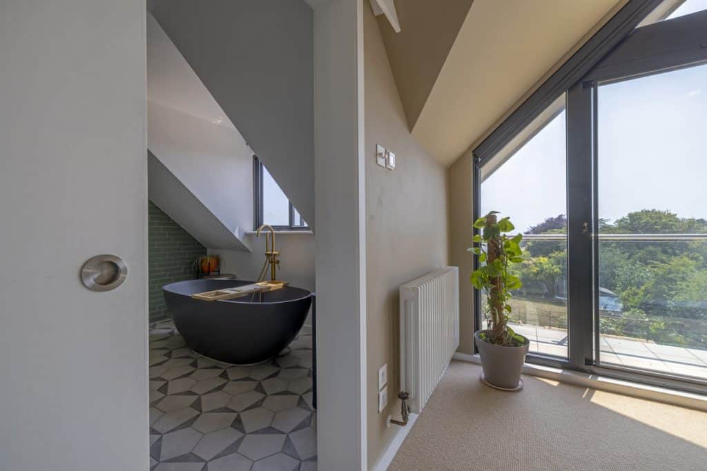 Broadstairs Beach House kent location house with sea views modern Dumpton Park 067
