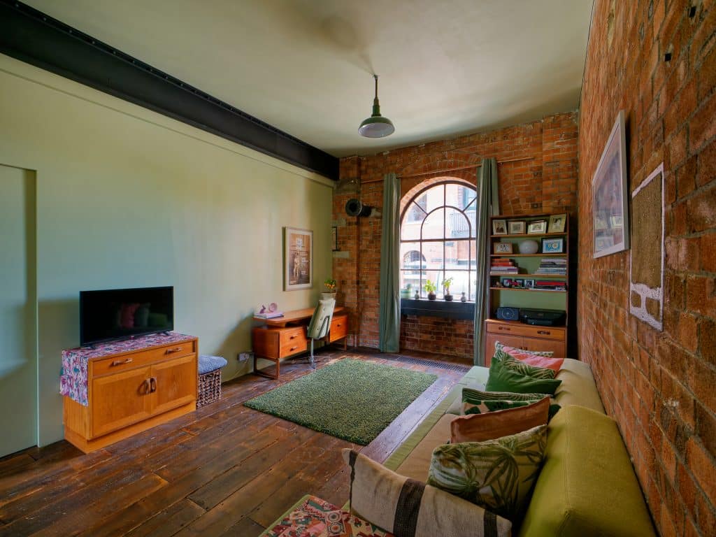 Fawe Factory contemporary london shoot location P6010978 aldo