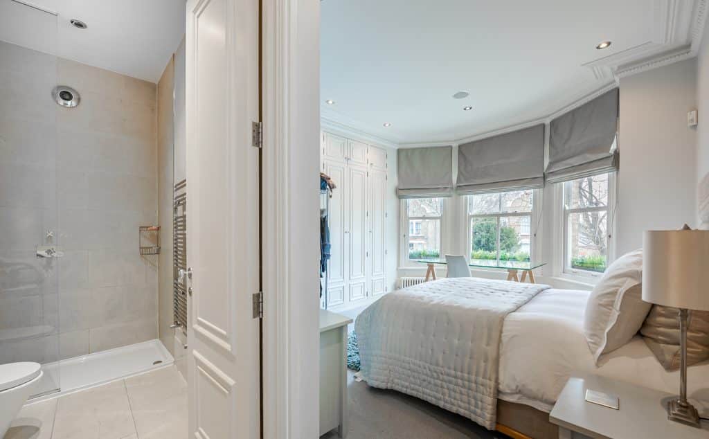 Copyright R3 Photography Ltd.