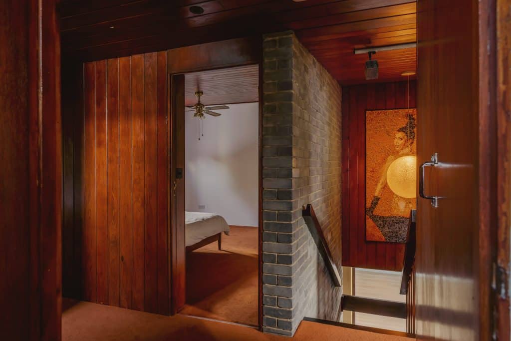 MariellLindHansen THE MODERNIST PLACE Mid Century Wood Panelled Shoot Location