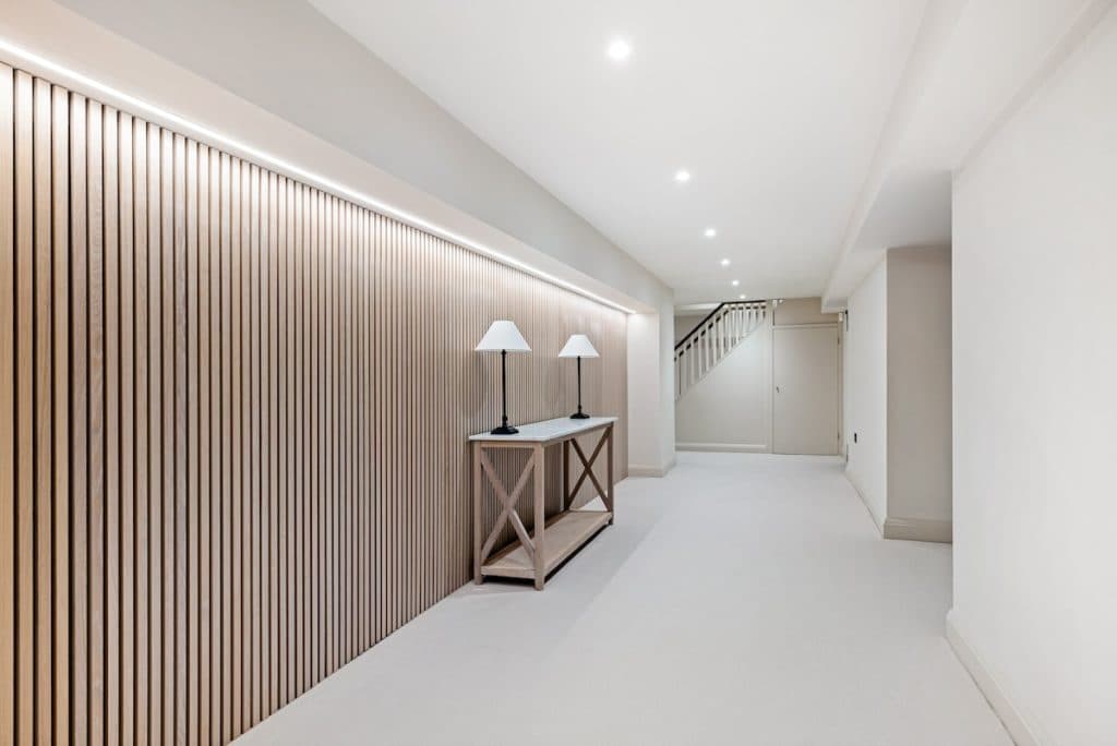 PARKER ten bedroom large modern location house west sussex Parker 01