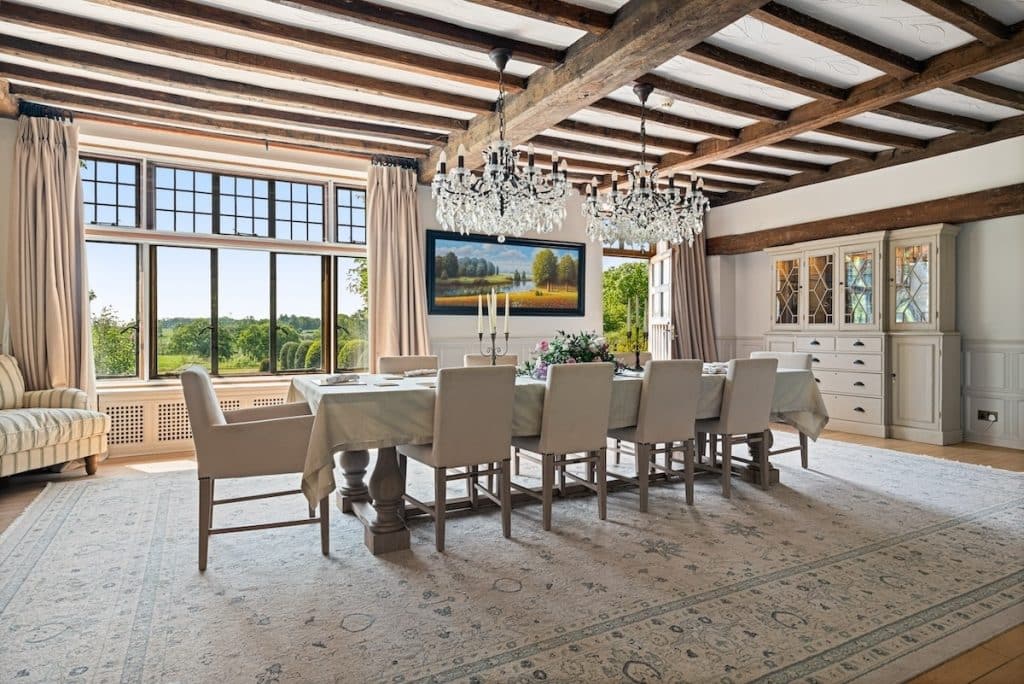 PARKER ten bedroom large modern location house west sussex Parker 35