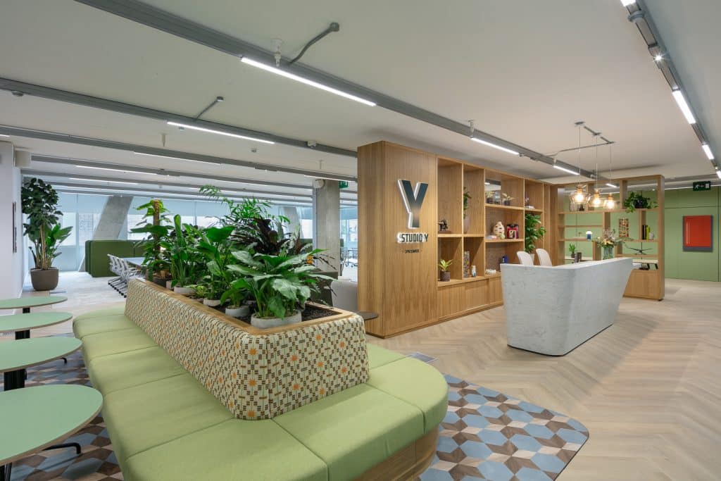 STUDIO Y west london office meeting room shoot location 12 Studio Y 1D0A7338