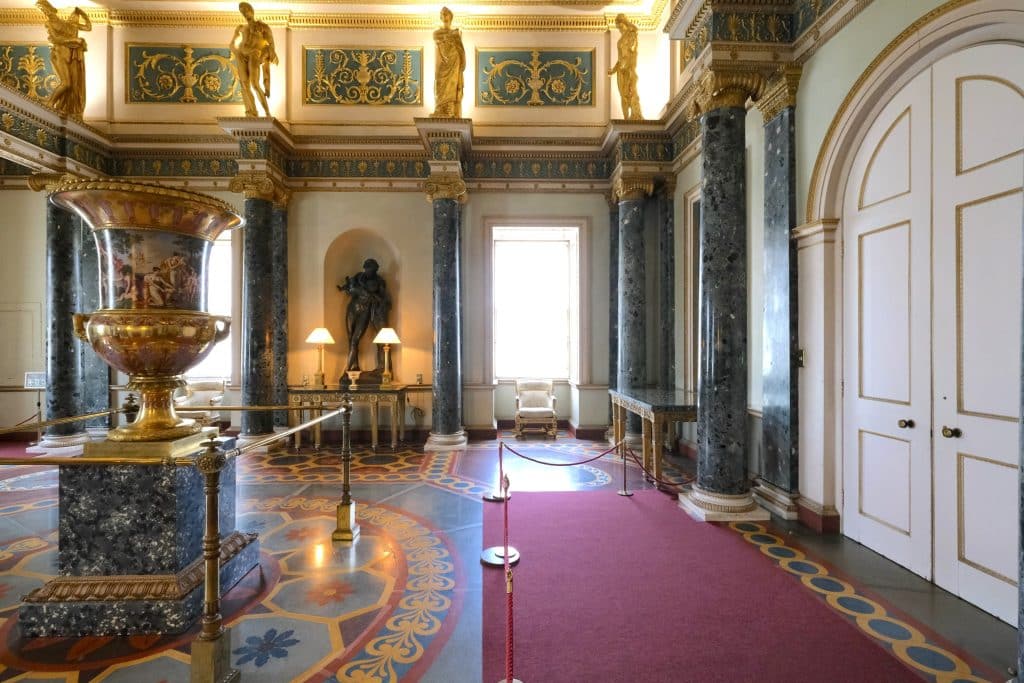 SYON PARK Historical English shoot Location south west london DSCF9464