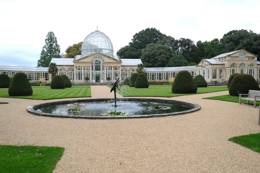 SYON PARK Historical English shoot Location south west london DSCF9590