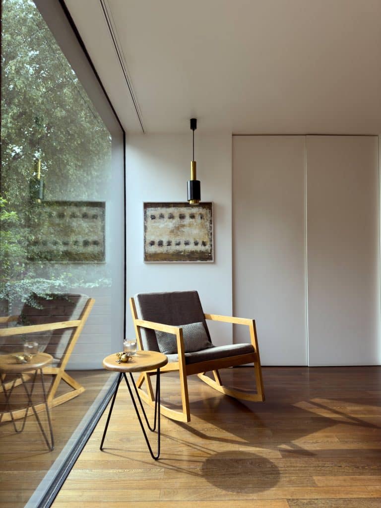KINGSLEY Architectural Modern Shoot Location north london bed 1