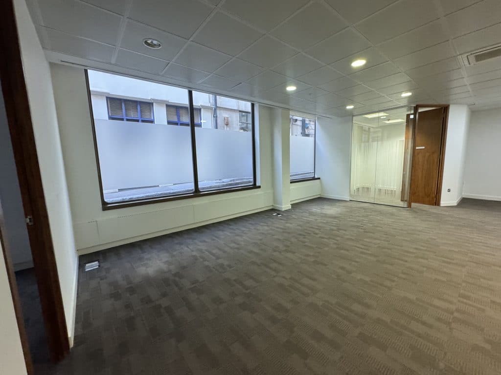 PILGRIM STREET office basement urban shoot location central london 6. ARK Loc Pilgrim Street.