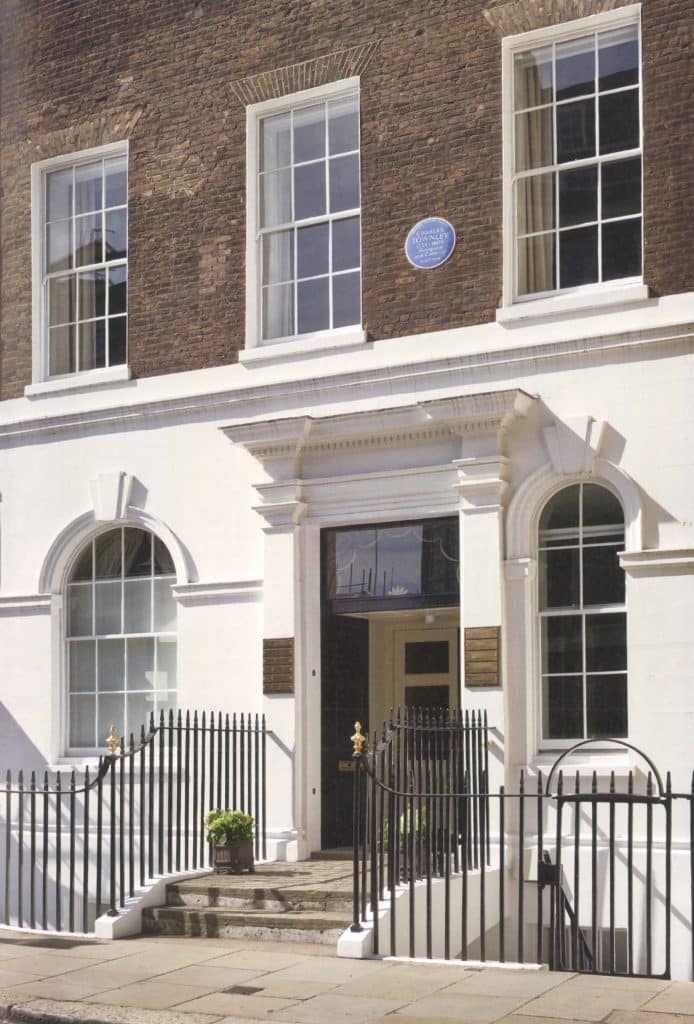 QUEEN ANNE'S GATE Westminster townhouse shoot location 1. ARK Loc Queen Anne s Gate