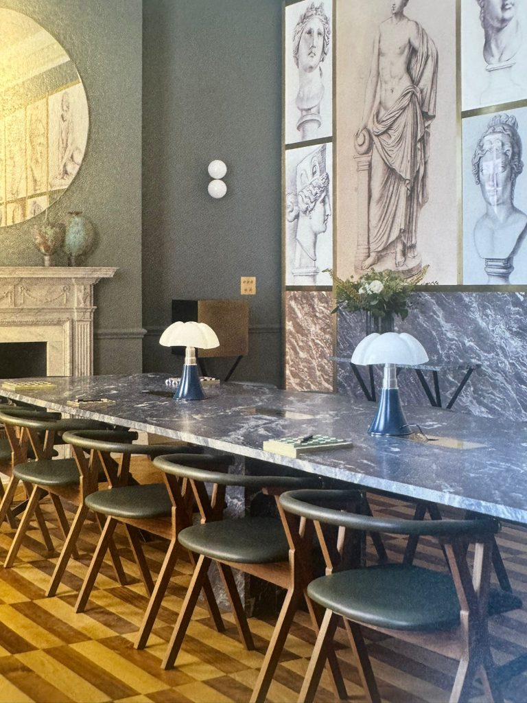 QUEEN ANNE'S GATE Westminster townhouse shoot location 23. ARK Loc Queen Anne s Gate