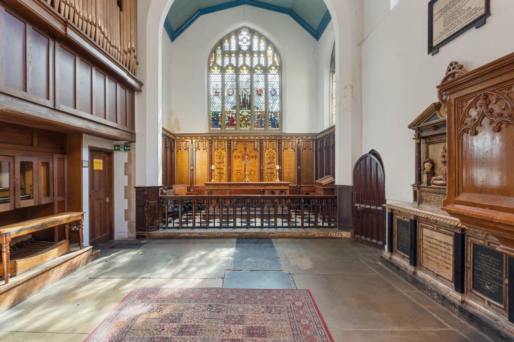 The Old Church Elizabethan church shoot location north london The Old Church, Stoke Newington Church Street N16 9ES 7