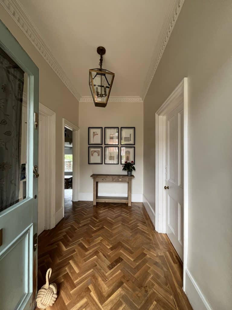 1880 HOUSE south london victorian location house 11. Entrance hall