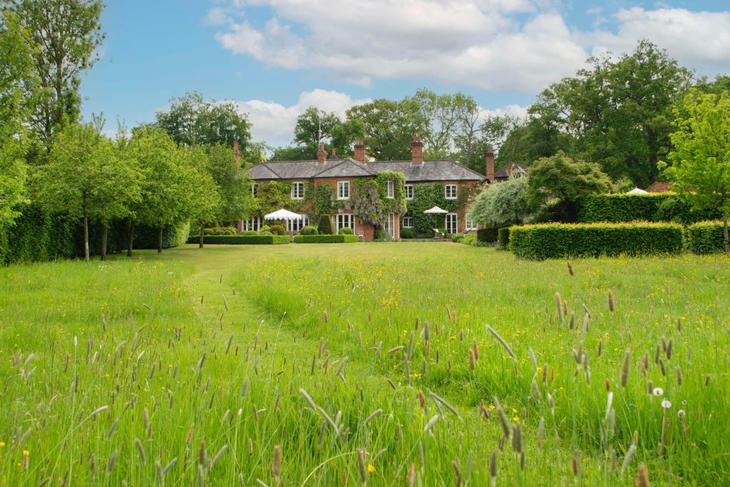 250513WhitewaterHouse 1054HARTLEY HOUSE Country Shoot Location With Swimming Pool scaled