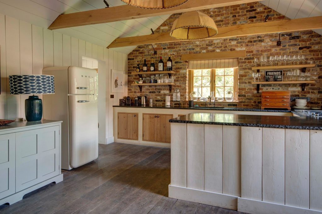 250513WhitewaterHouse 1142HARTLEY HOUSE Country Shoot Location With Swimming Pool scaled