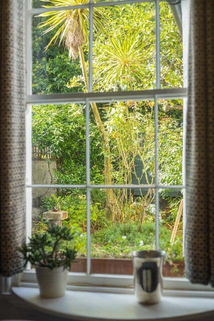 CAMDEN COTTAGE victorian north london location house 272A9099