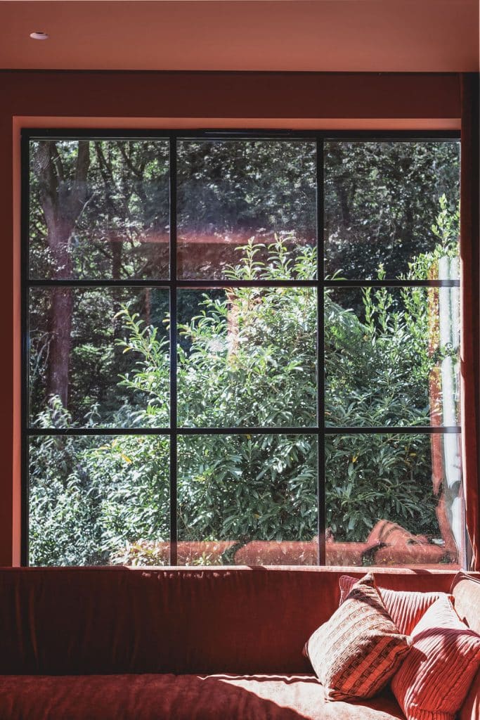 CARRAWAY Hampshire 1930s style country shoot location house HeathwoodHouseSept24(138of168)