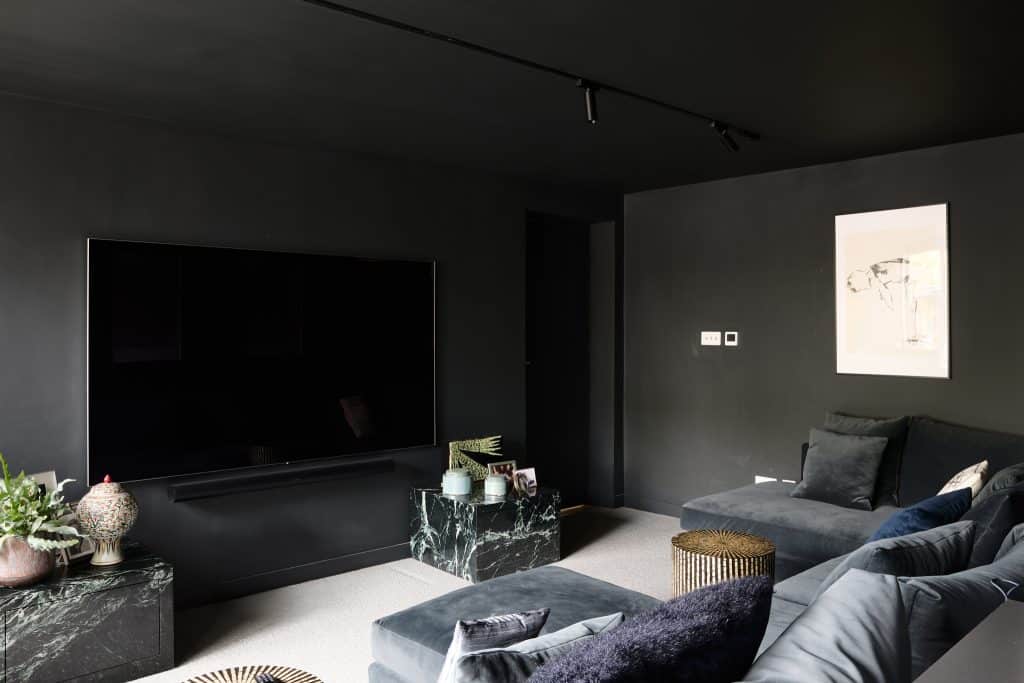 CHISWICK DOCK west london modern location house Location Creation:Chiswick Dock:cinema