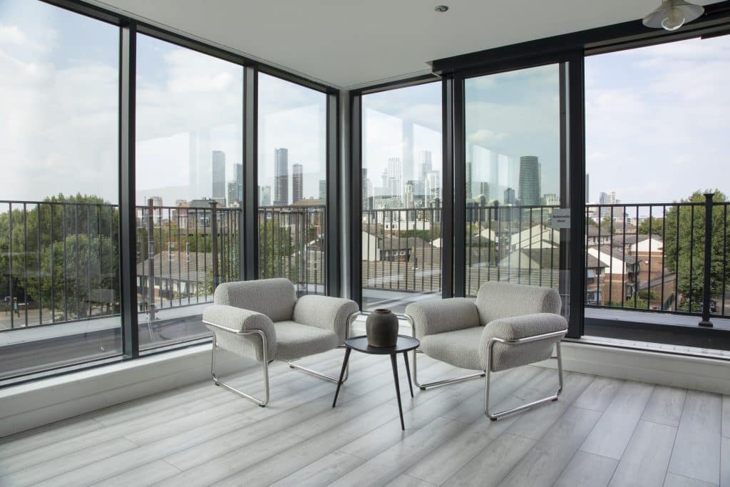 DEPTFORD PENTHOUSE east london shoot location london city views 161A0823ps