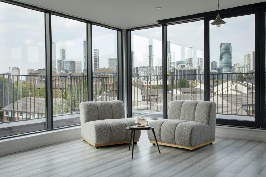 DEPTFORD PENTHOUSE east london shoot location london city views 161A0873ps