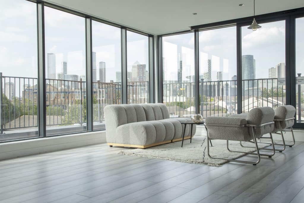DEPTFORD PENTHOUSE east london shoot location london city views 161A0882ps