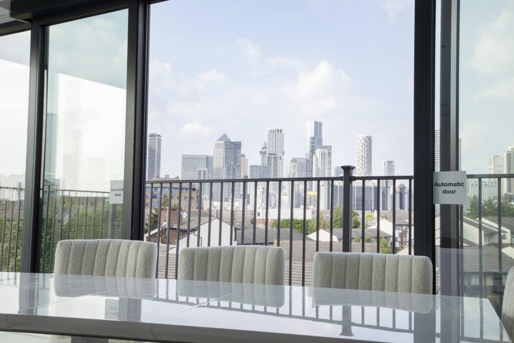 DEPTFORD PENTHOUSE east london shoot location london city views 161A0914ps