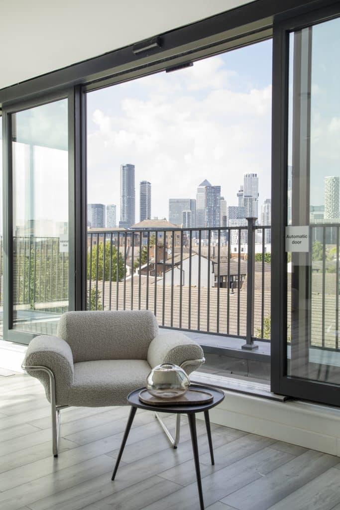 DEPTFORD PENTHOUSE east london shoot location london city views 161A0927ps