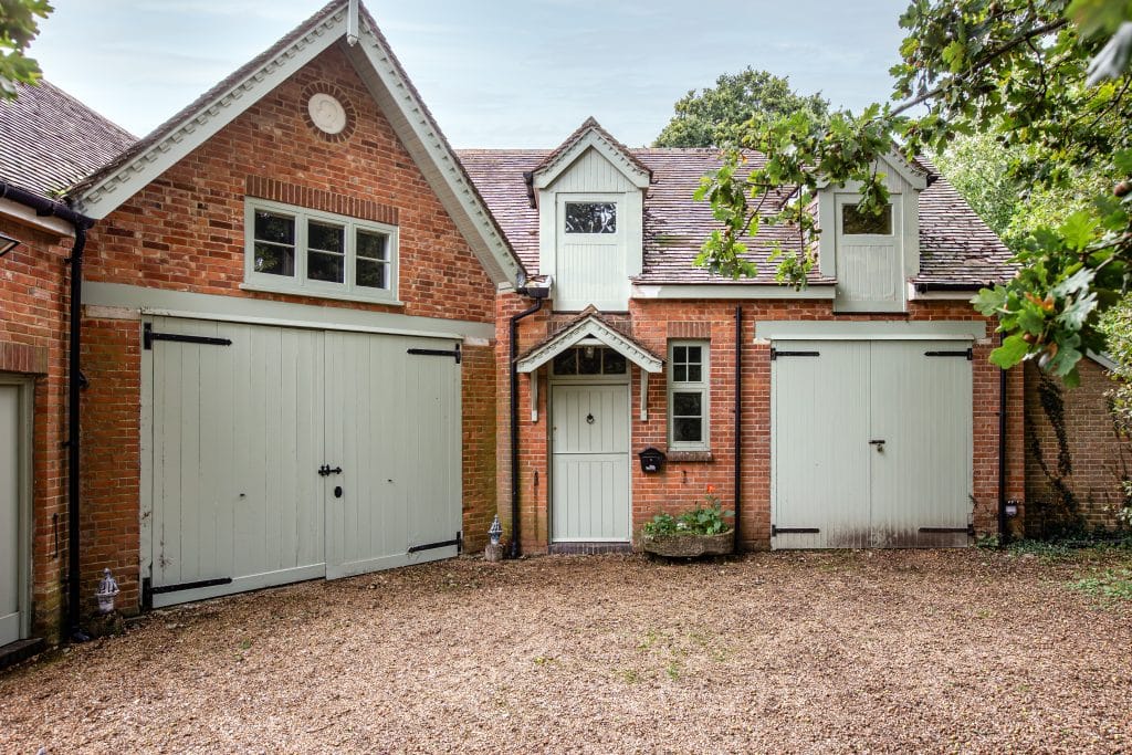 FABLE hampshire colourful large shoot location house Copy of Kippences HR Sept25 338