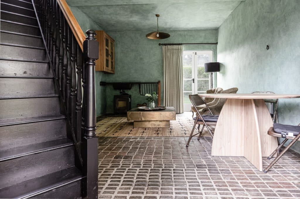 FABLE hampshire colourful large shoot location house Copy of LighterimagesHR 104