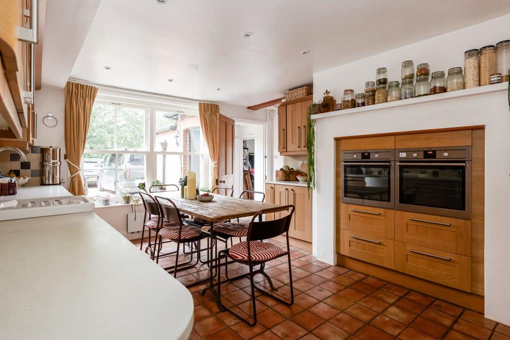 FABLE hampshire colourful large shoot location house LighterimagesHR 100