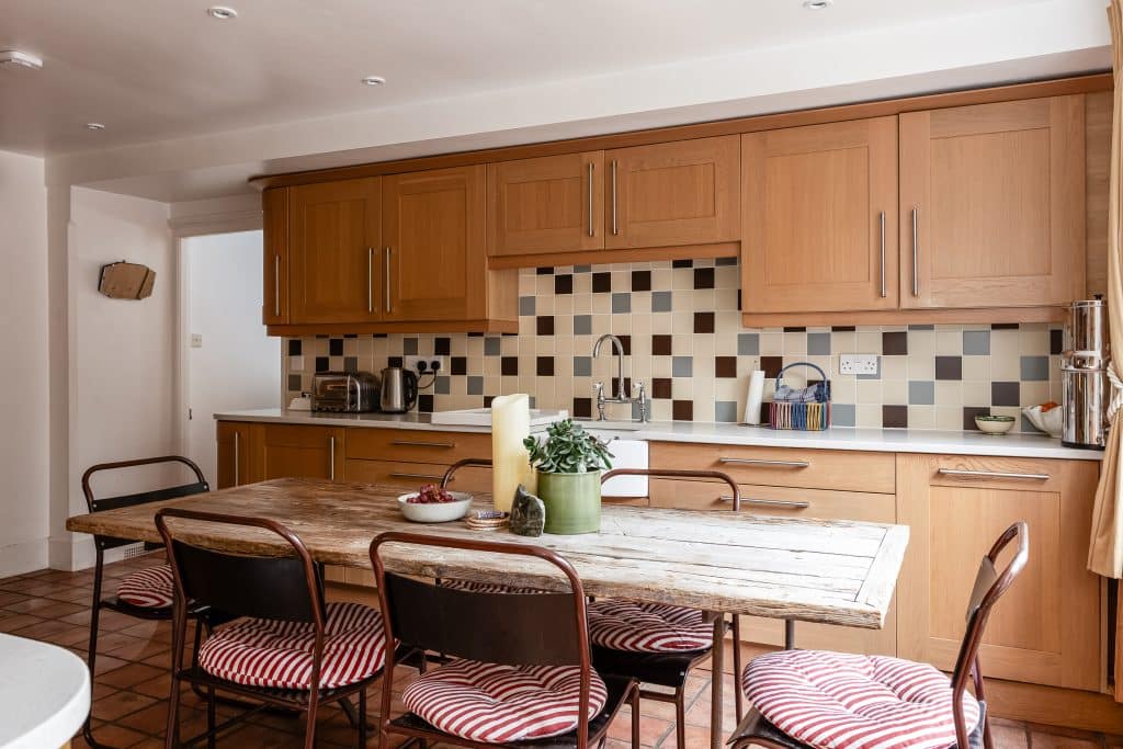 FABLE hampshire colourful large shoot location house LighterimagesHR 102