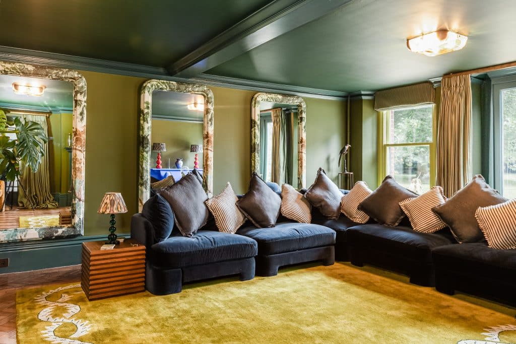 FABLE hampshire colourful large shoot location house LighterimagesHR 30
