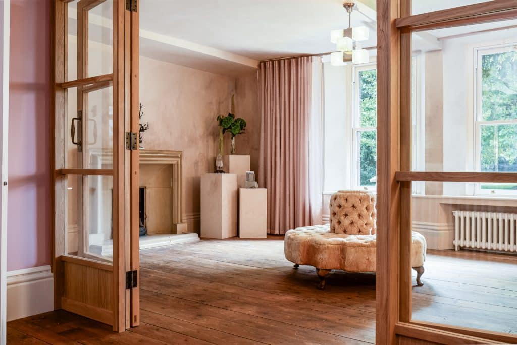 FABLE hampshire colourful large shoot location house LighterimagesHR 60