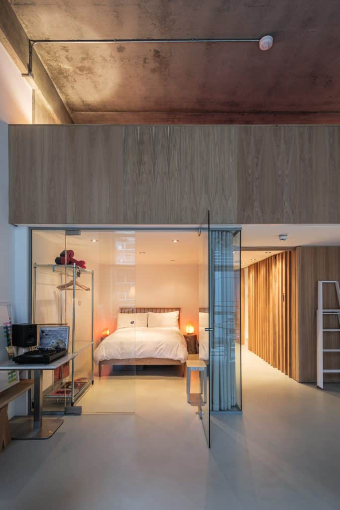 KINGSLAND APARTMENT contemporary loft shoot location east london Kings Wharf 6