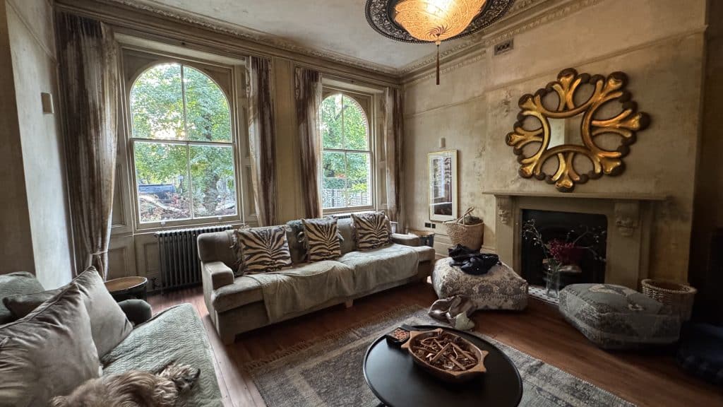 NAVAL HOUSE south west london riverside townhouse shoot location IMG 9843