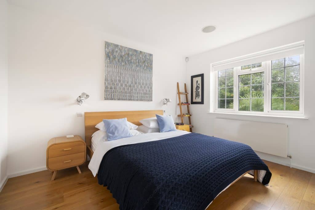 ST JOHNS WOOD semi detached location house north west london 27 Boundary Road NW8009