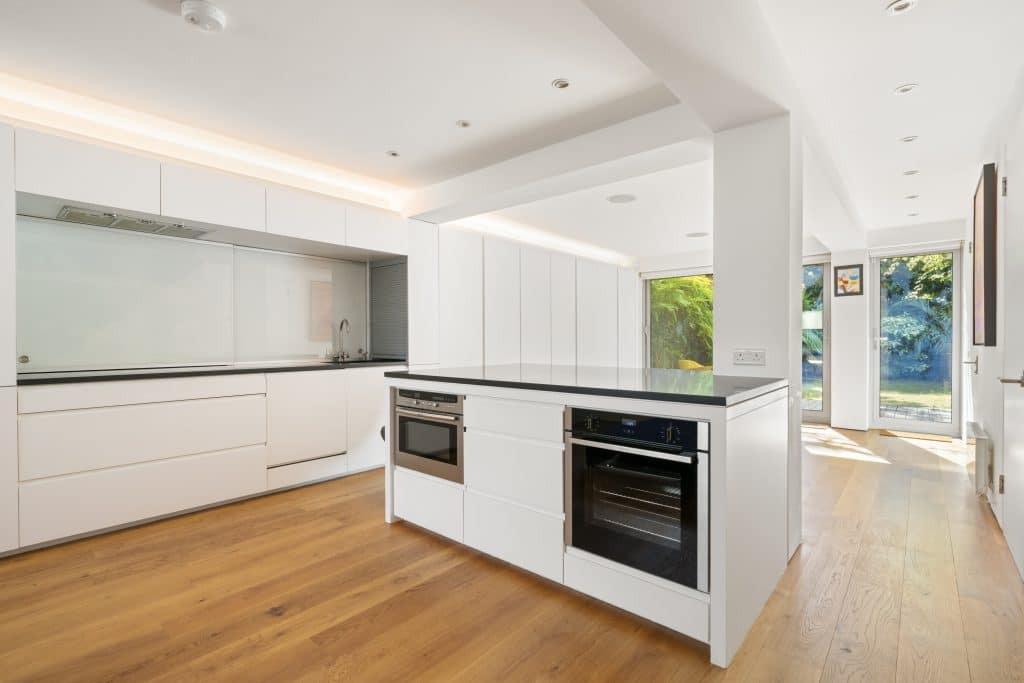 ST JOHNS WOOD semi detached location house north west london 27 Boundary Road NW8033