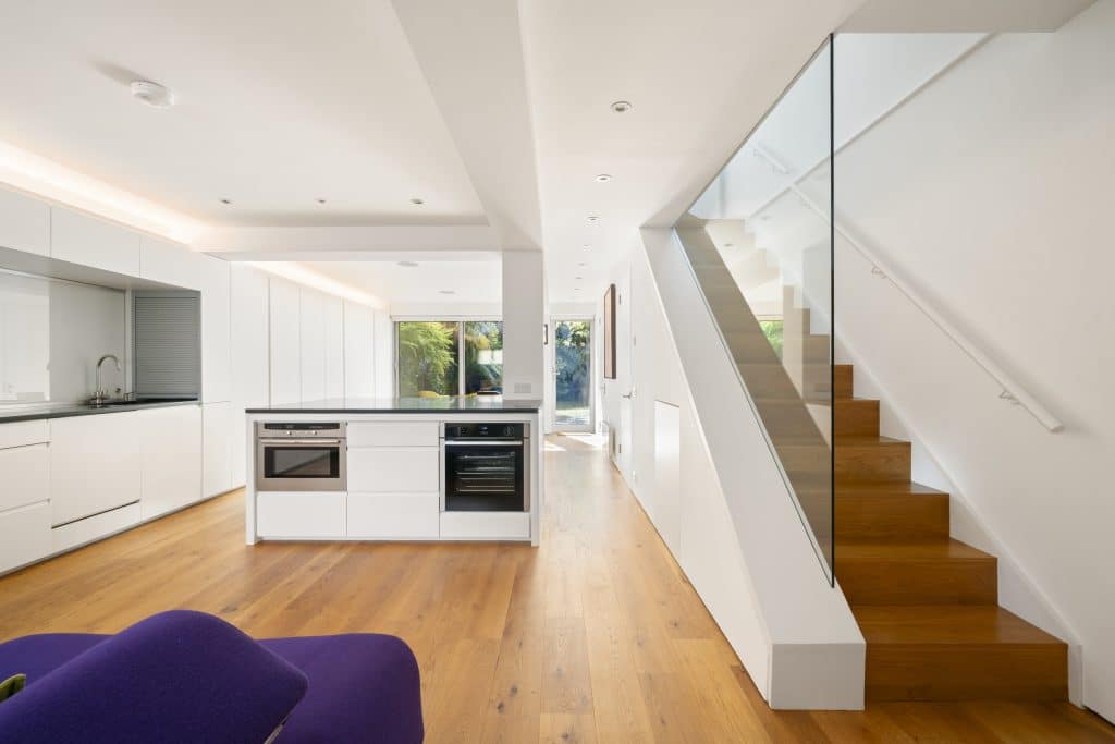 ST JOHNS WOOD semi detached location house north west london 27 Boundary Road NW8034