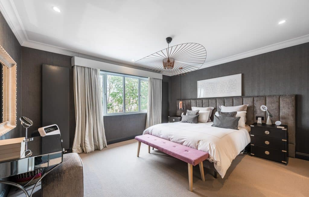 TEIGNMOUTH north west london 1920s detached location house Location Creation:Teignmouth NW2:bedroom2