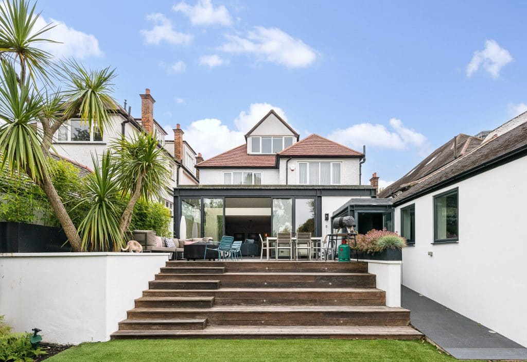 TEIGNMOUTH north west london 1920s detached location house Location Creation:Teignmouth NW2:garden2