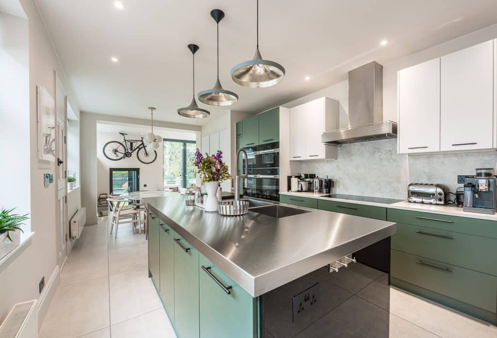 TEIGNMOUTH north west london 1920s detached location house Location Creation:Teignmouth NW2:kitchen 2