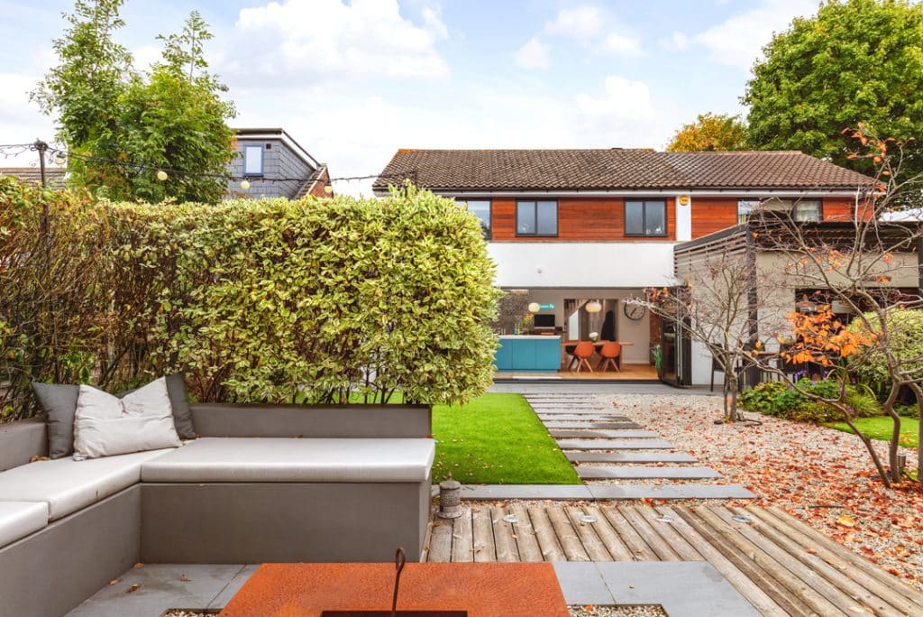 THE WHITE HOUSE crystal palace modern colourful shoot location house 68 Orleans Road, Crystal Palace, SE19 003