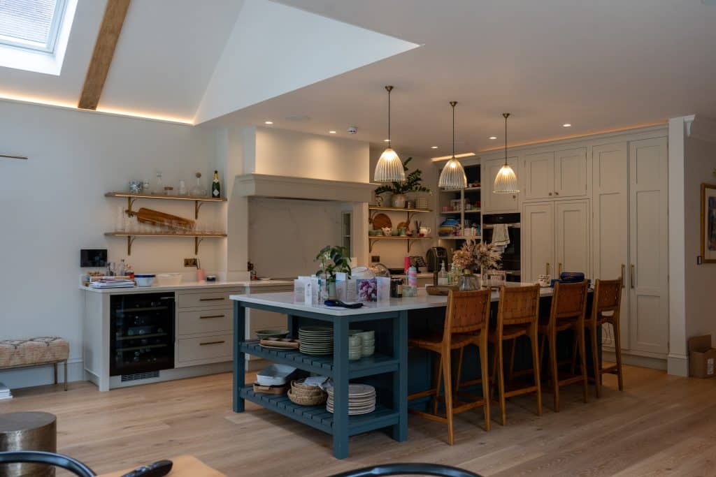 ASHCOMBE large surbiton location house modern 13 Ashcombe Avenue Surbiton KT6 029