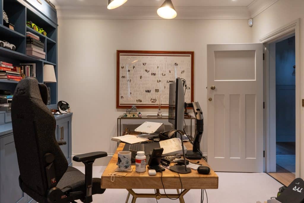 ASHCOMBE large surbiton location house modern 13 Ashcombe Avenue Surbiton KT6 103
