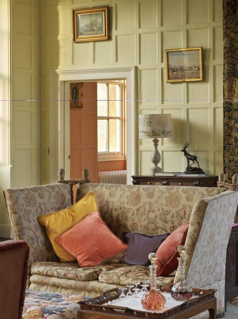 Apethorpe Palace grand large country stately house peterborough DP438391